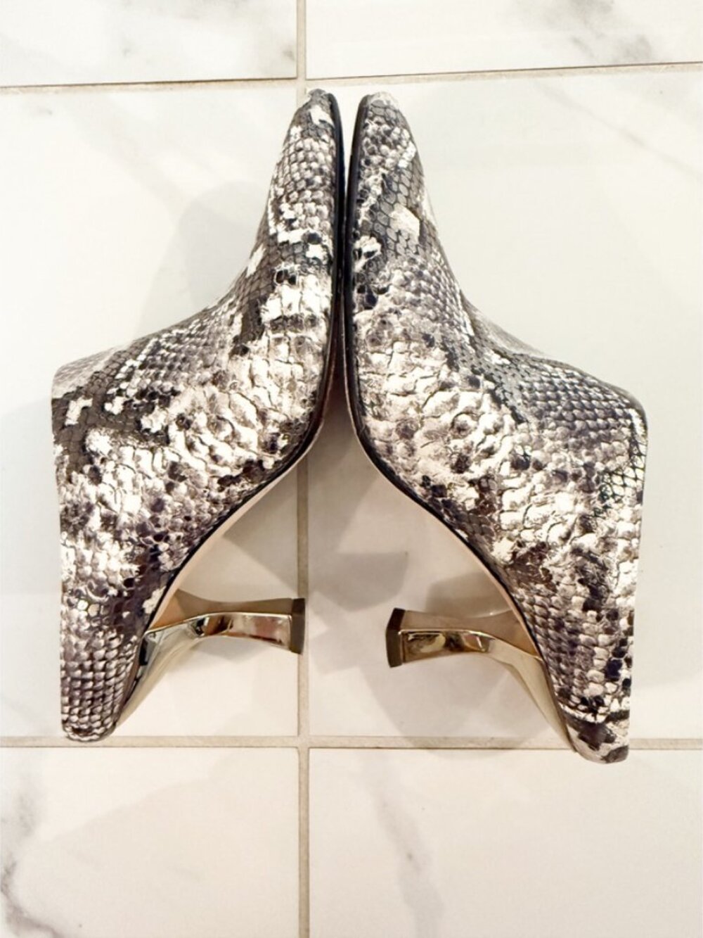Donald Pliner Buena Mid Heel Slip on Mules Size 6.5 Python Snake Leather - Picture 6 of 11